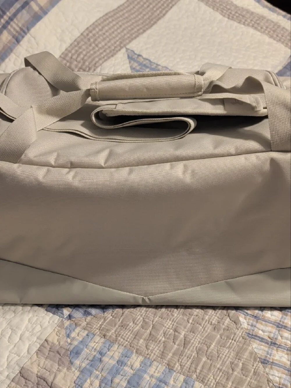 Under Armour Men’s Light Beige Duffel Bag